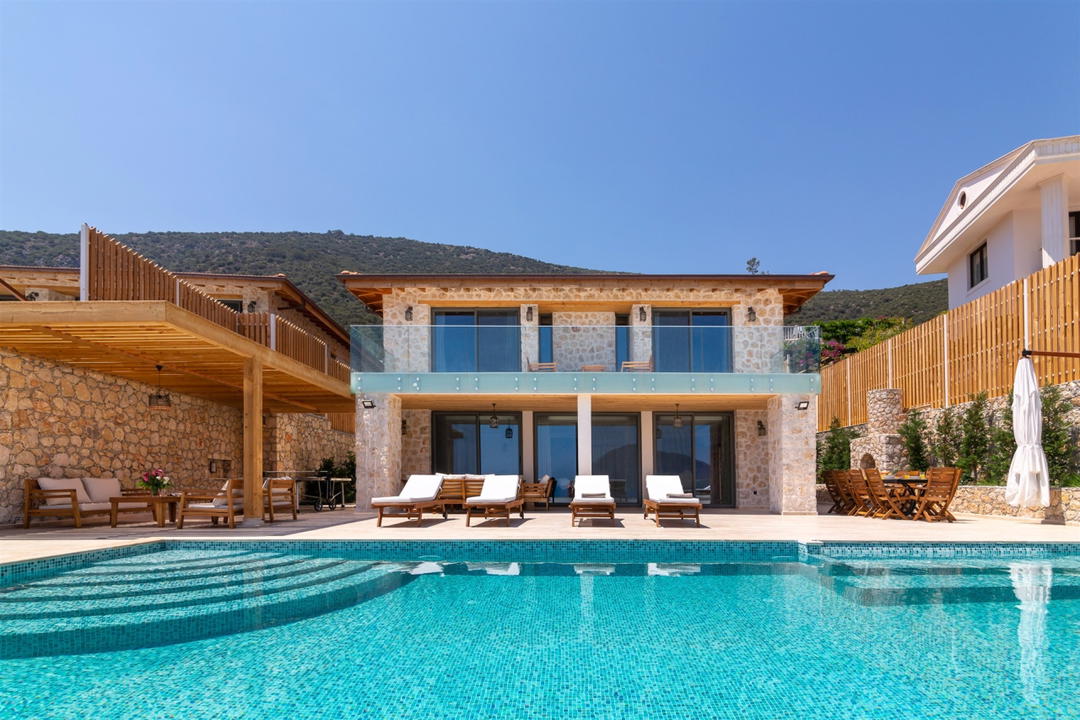 Villa Water Edge 2 in Kalamar