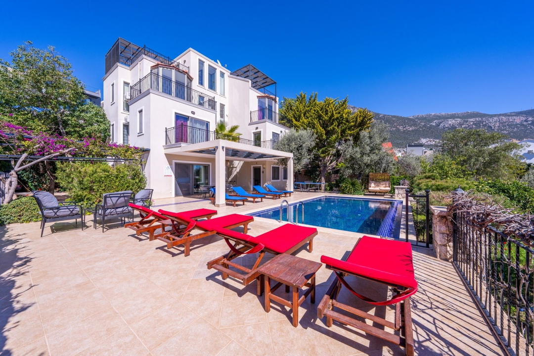 Villa Husam in Ortaalan