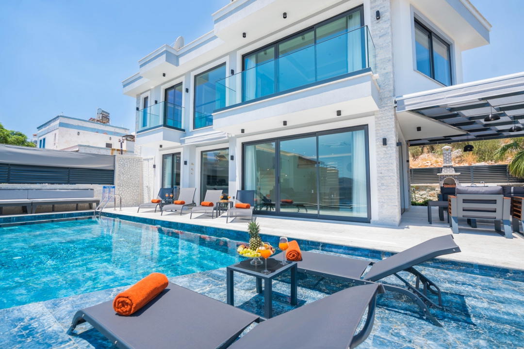 Villa Moonset in Ortaalan