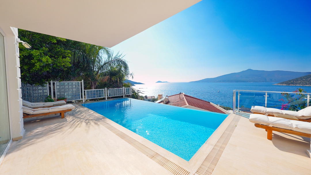 Villa Blue Diamond in Komurluk